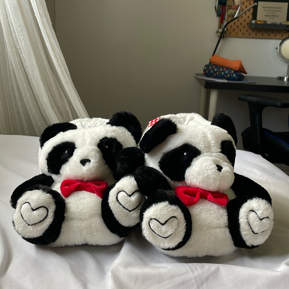 Christmas Panda Bear Slippers (NEVER WORN)